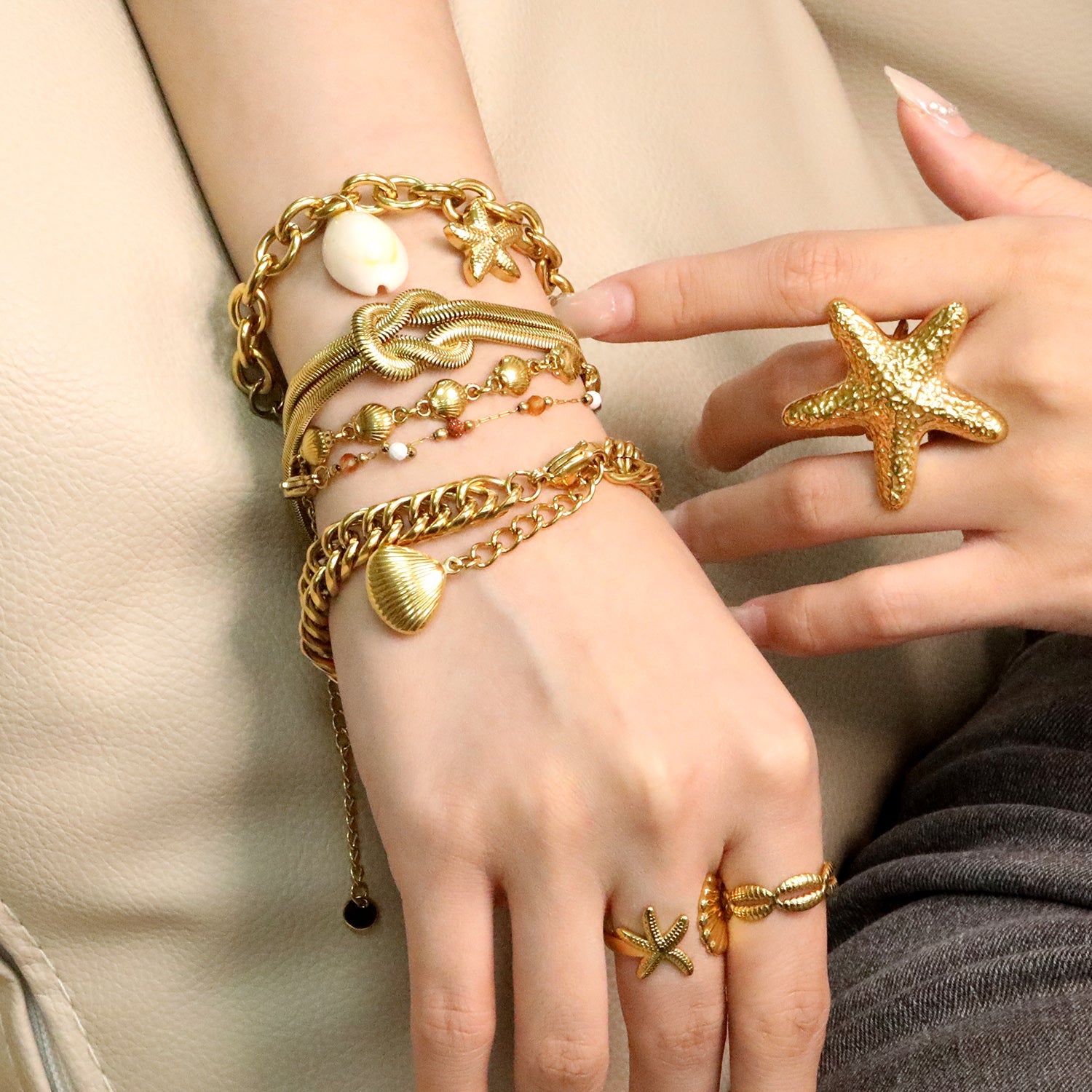 Bracelet