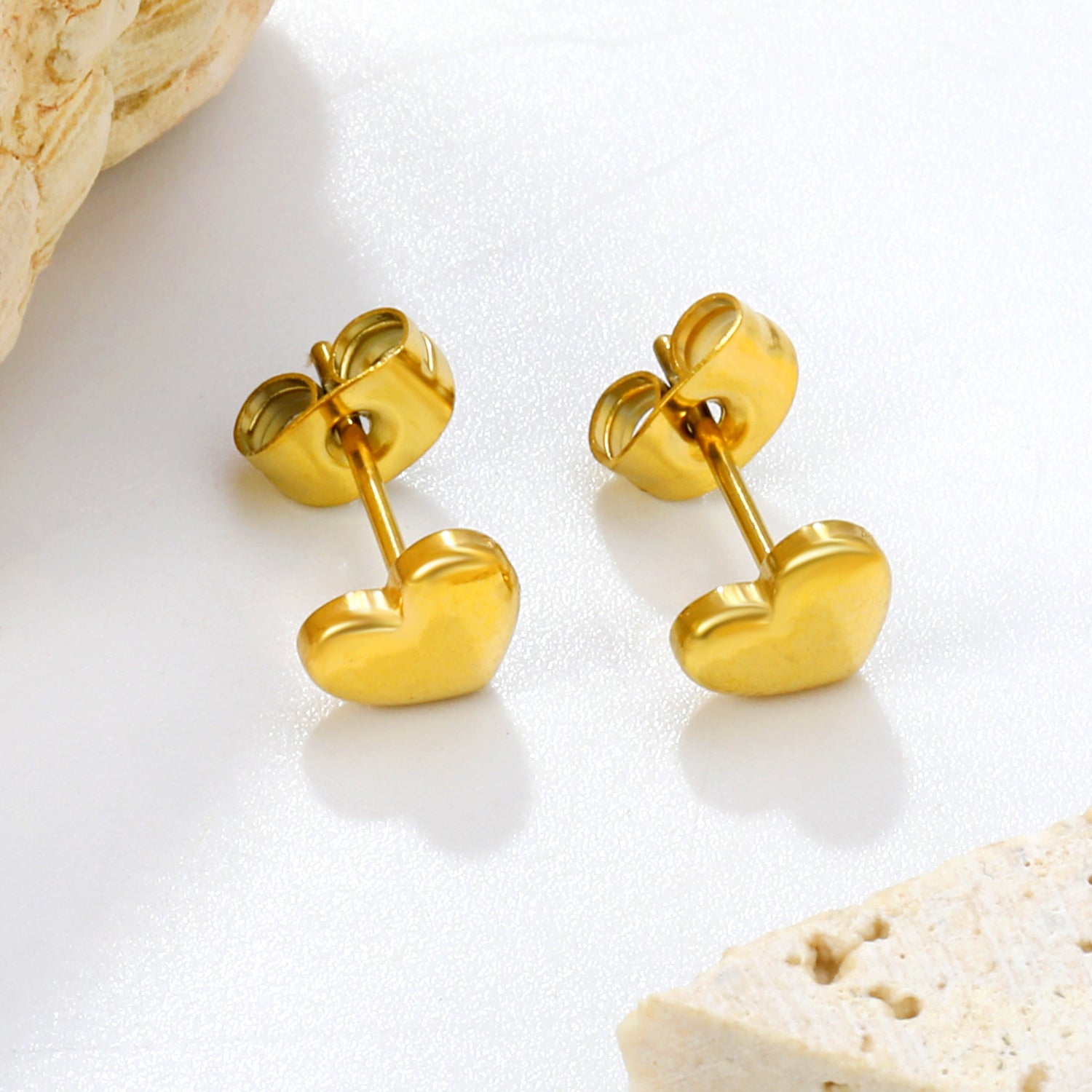 Minimalist Puffed Heart Stud Earrings