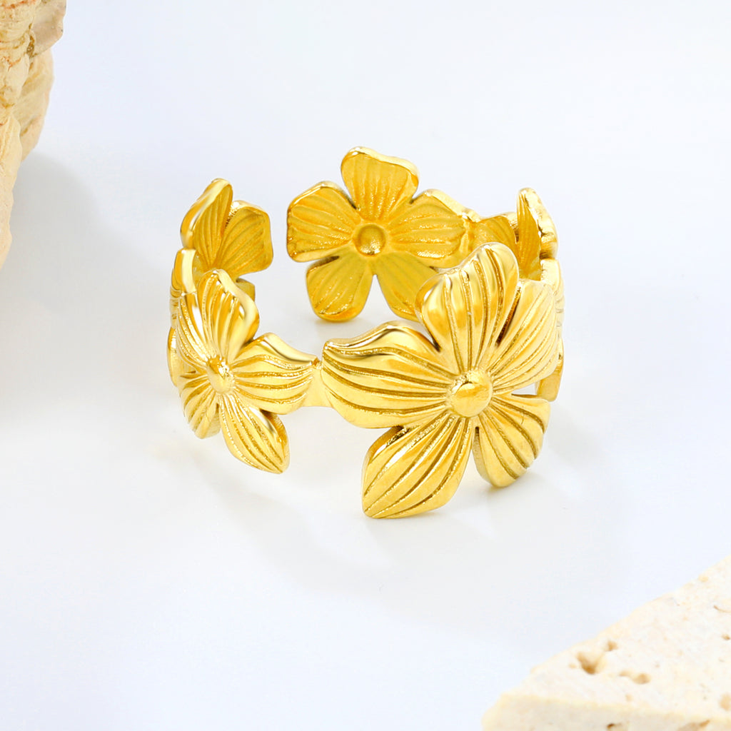 Floral Adjustable Ring - 18k Gold Plated Stainless Steel