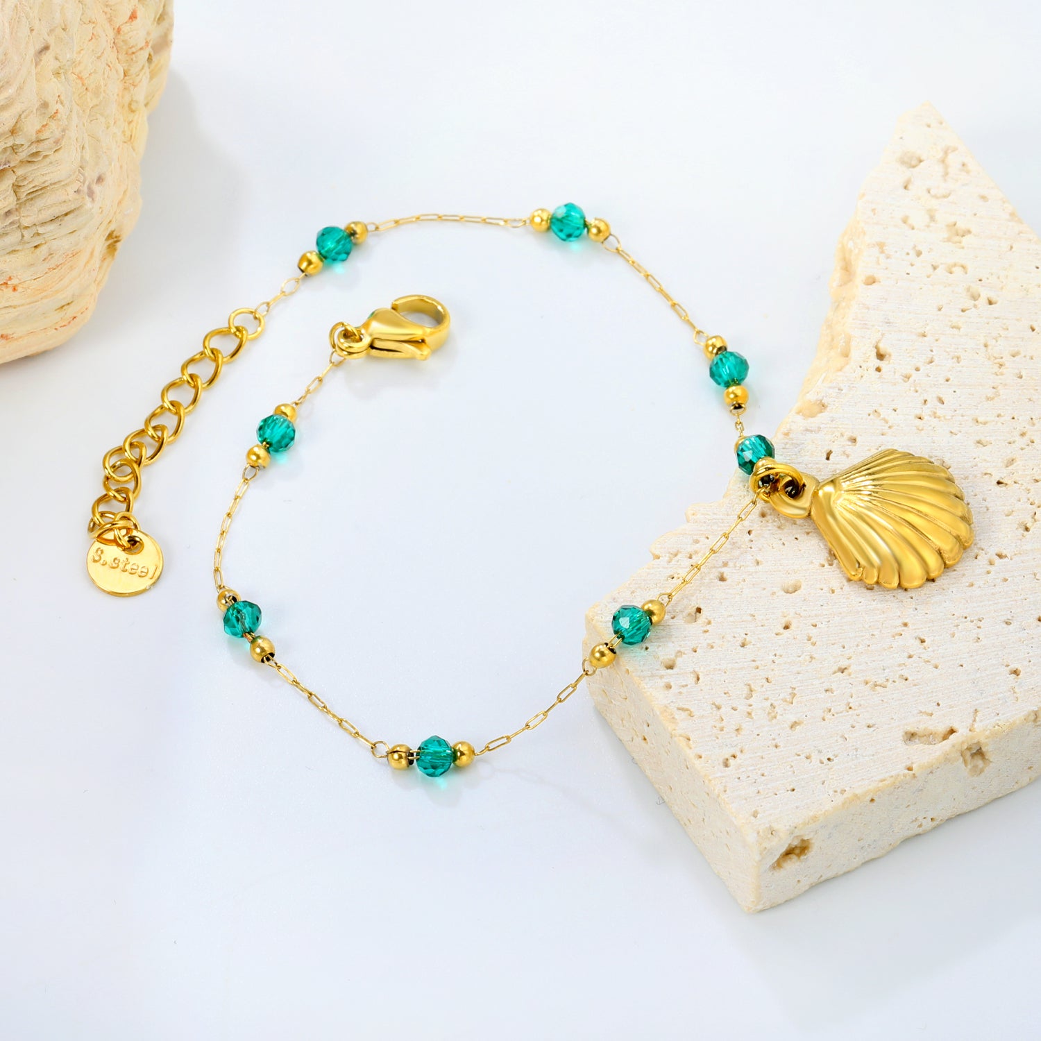 Seashell & Green Bead Charm Bracele