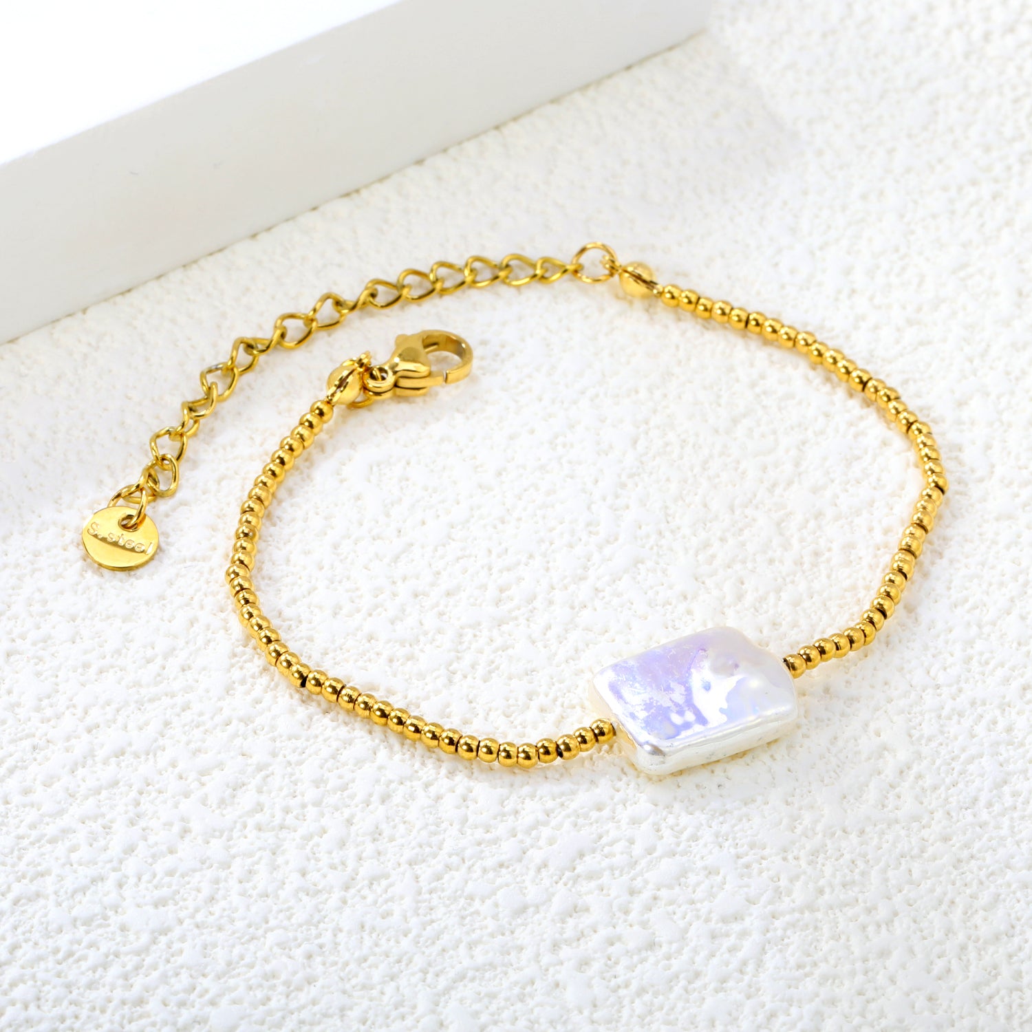 Baroque Pearl & Gold Bead Bracelet