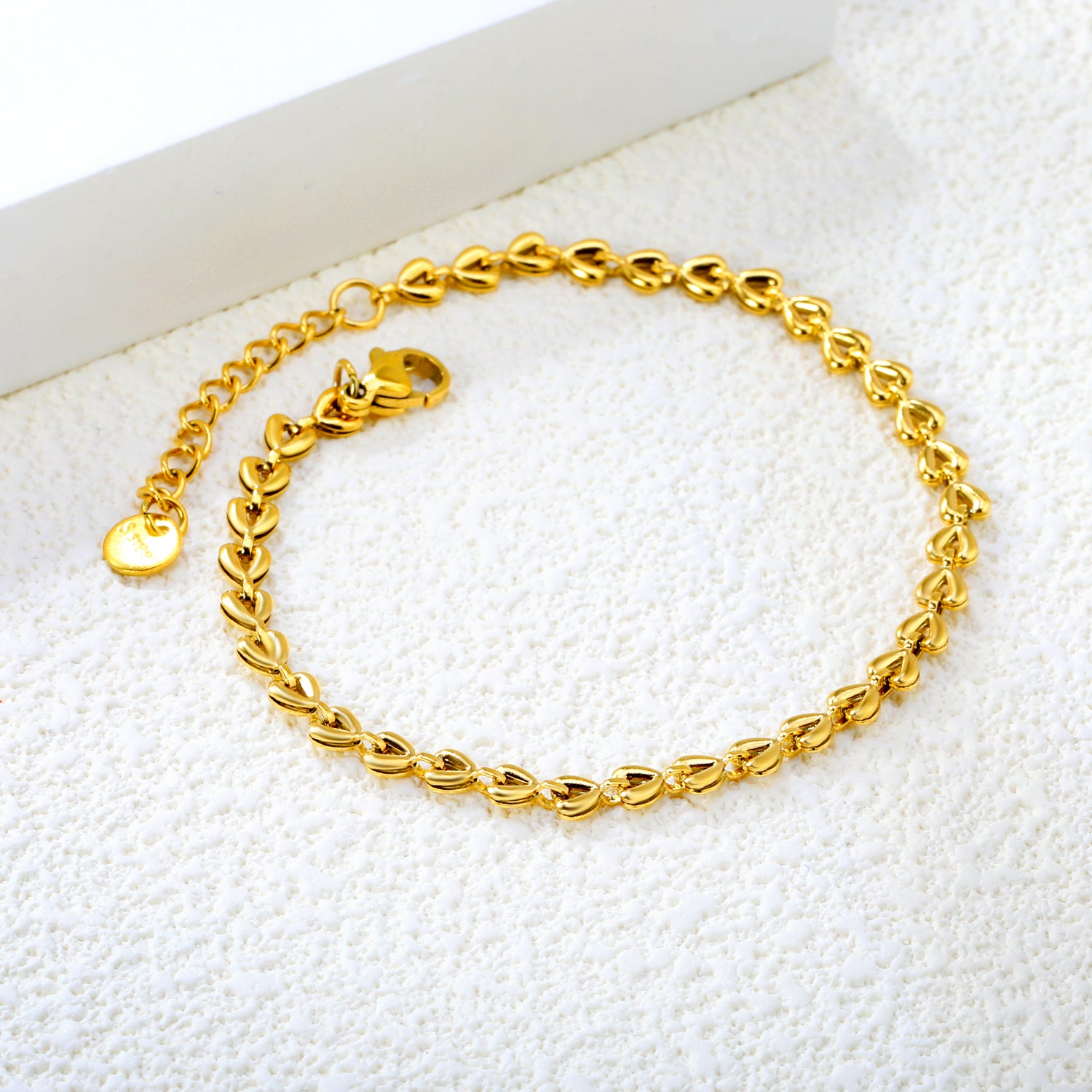 Dainty Gold Heart Link Chain Bracelet