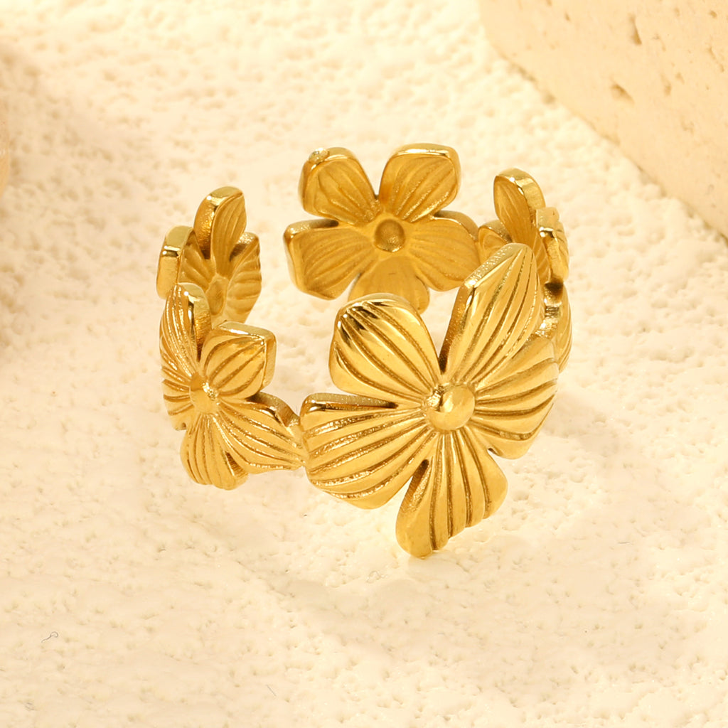 Floral Adjustable Ring - 18k Gold Plated Stainless Steel