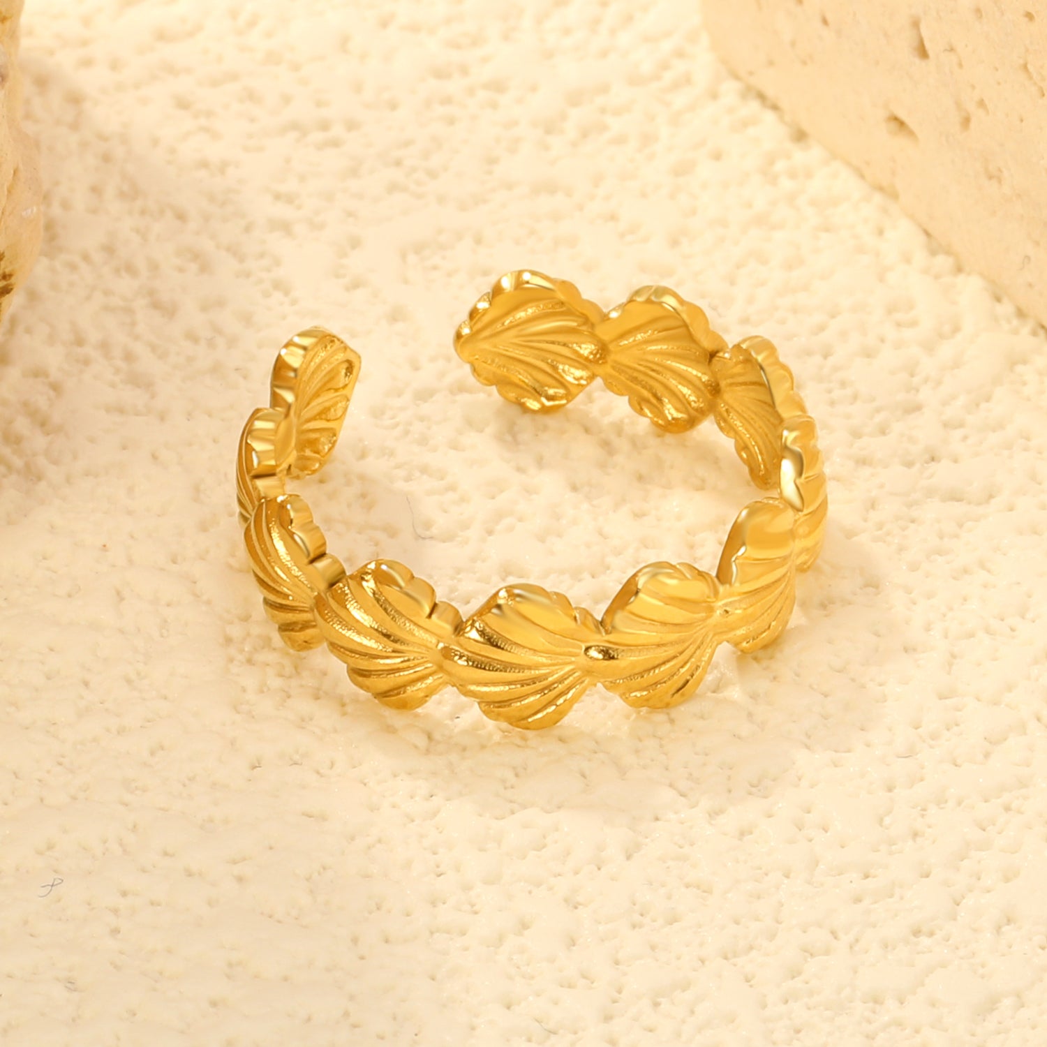 Scallop Seashell Gold Adjustable Ring