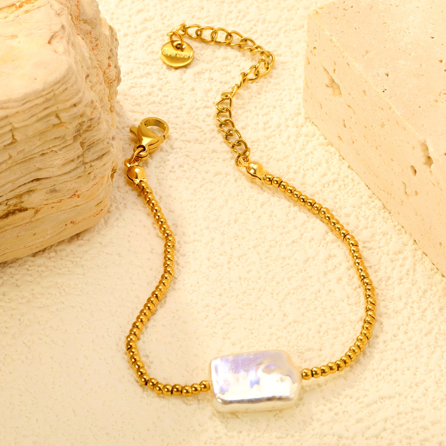 Baroque Pearl & Gold Bead Bracelet