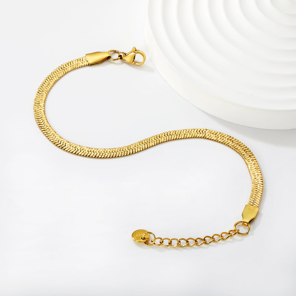 Herringbone Bracelet - 18k Gold Plated Stainless Steel