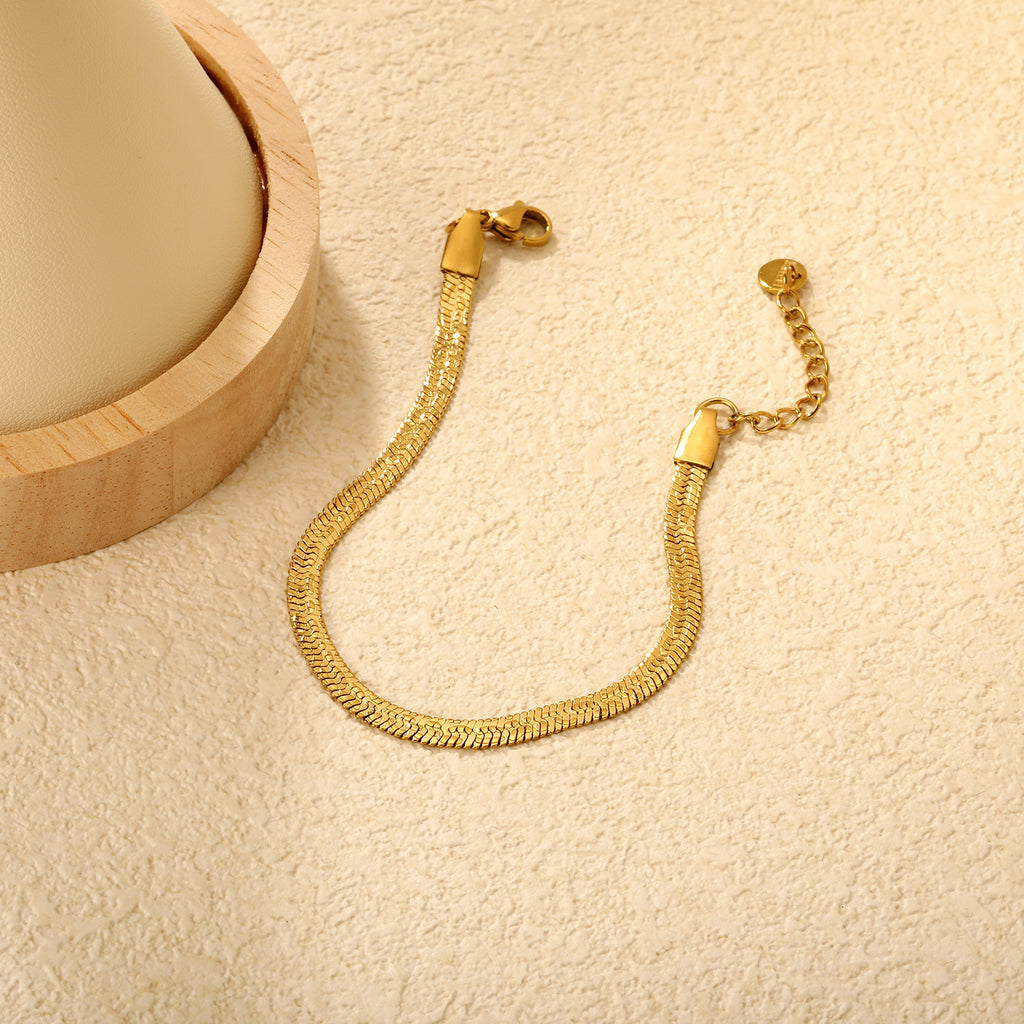 Herringbone Bracelet - 18k Gold Plated Stainless Steel