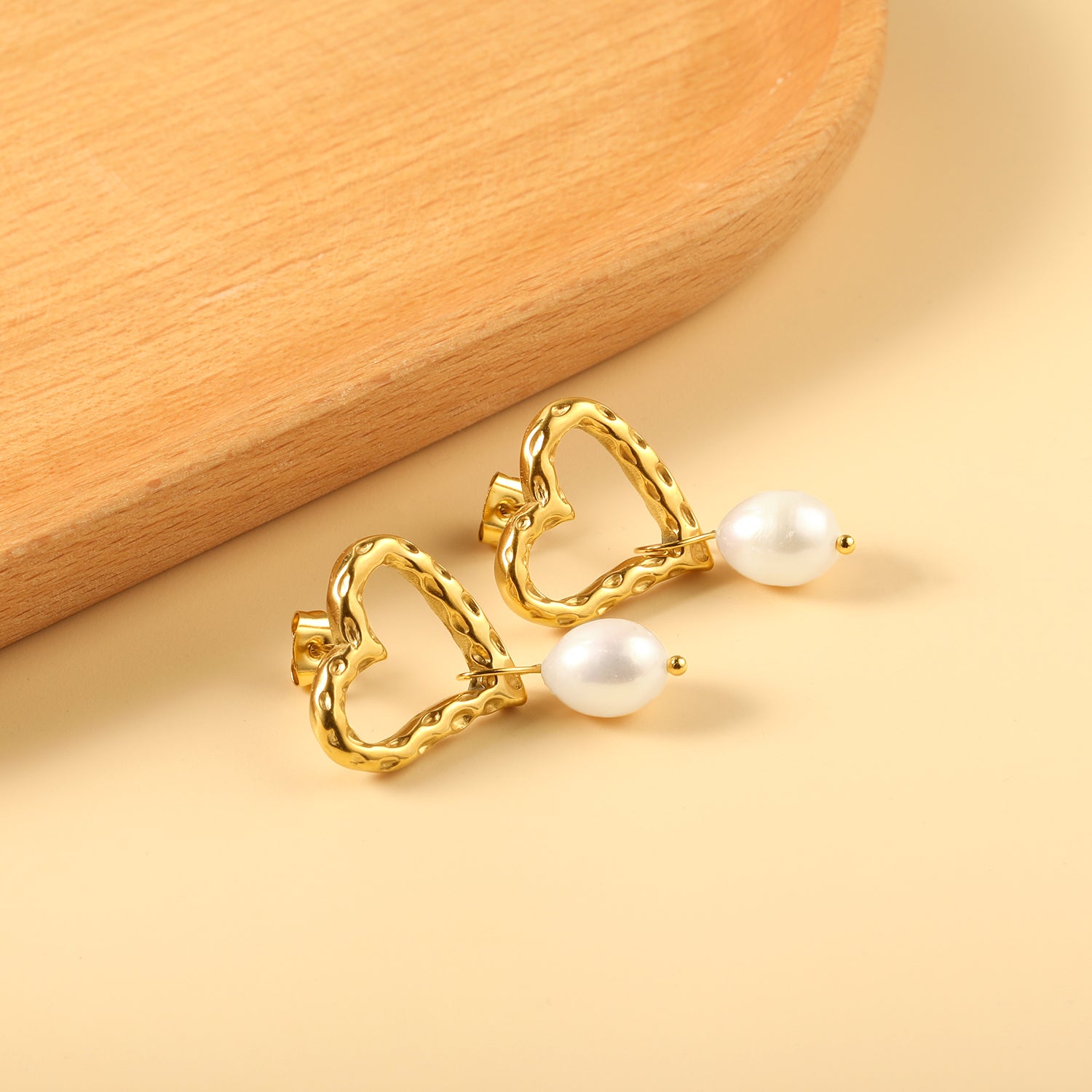 Hammered Heart & Pearl Drop Earrings