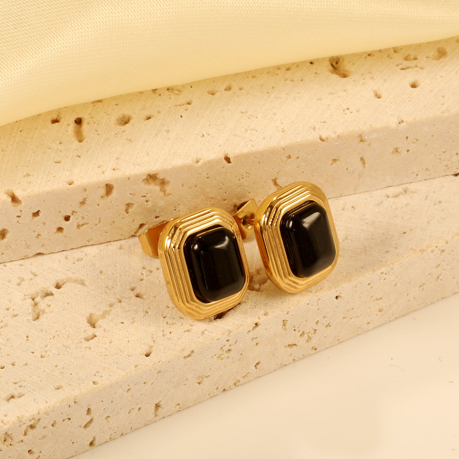 18K Gold Plated Vintage Black & Gold Stud Earrings | Waterproof | ELAZO