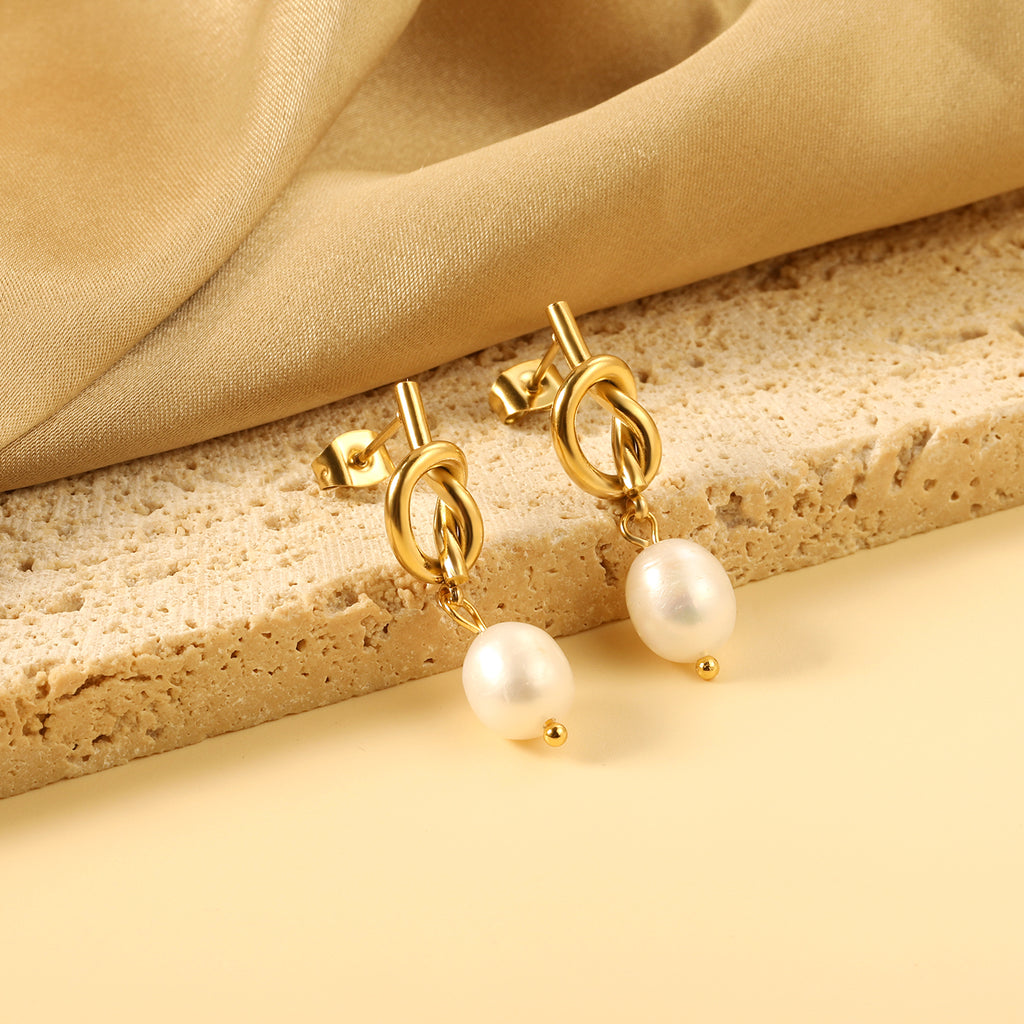 Elegant Gold Knot Necklace & Pearl Earrings Combo Set