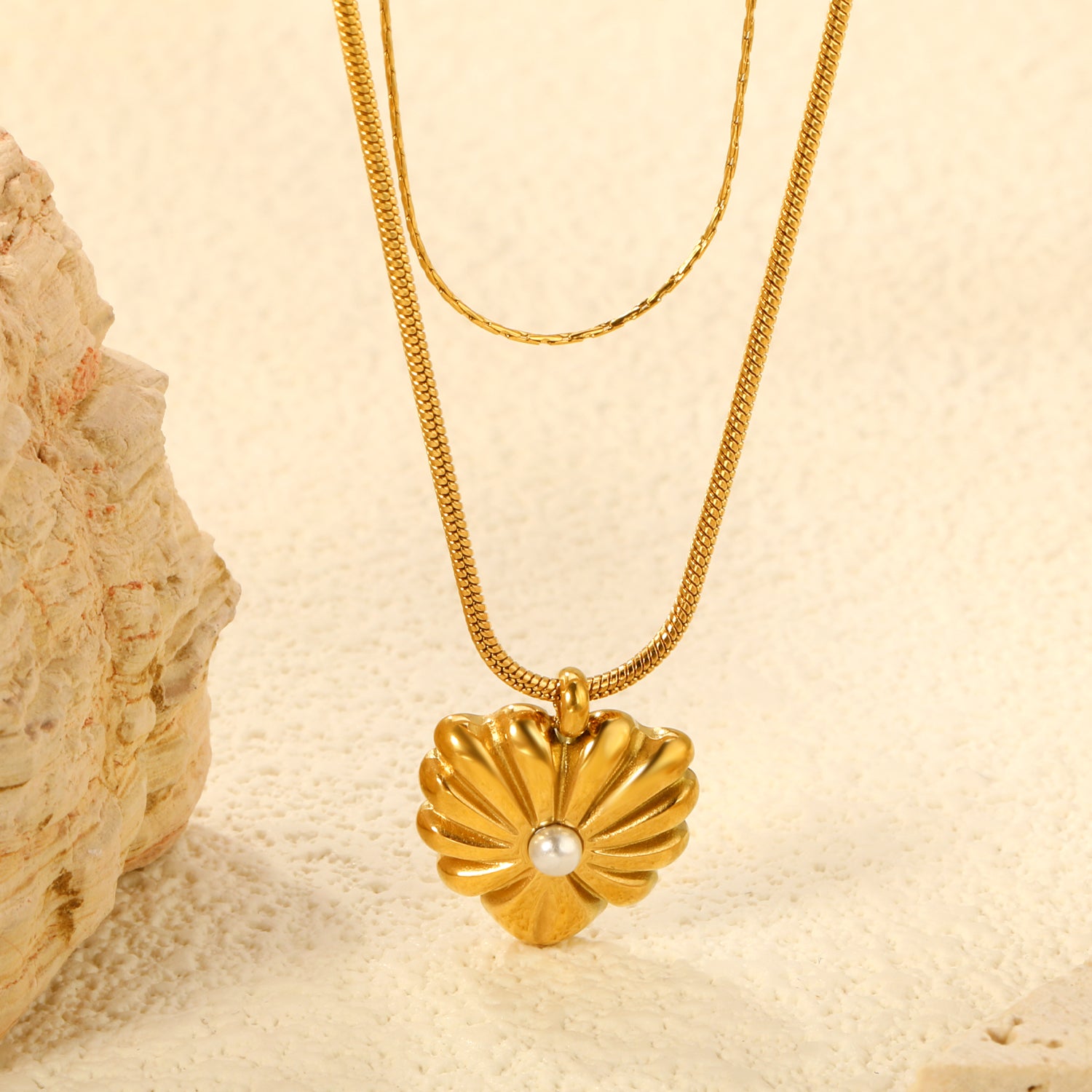 Layered Gold Scalloped Flower Heart Necklace