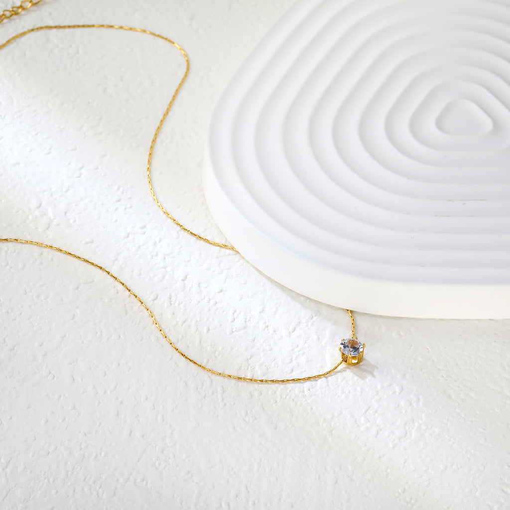 Solitaire Crystal Pendant Necklace - 18k Gold Plated Stainless Steel