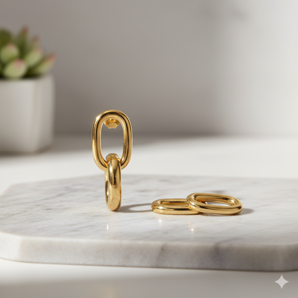 Gold Interlocking Link Earrings