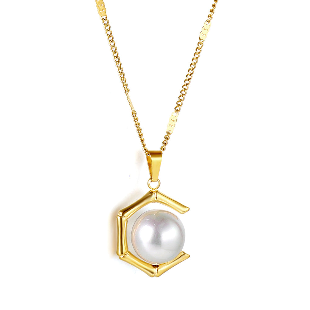 Modern Gold Pearl Necklace with Geometric Hexagon Pendant