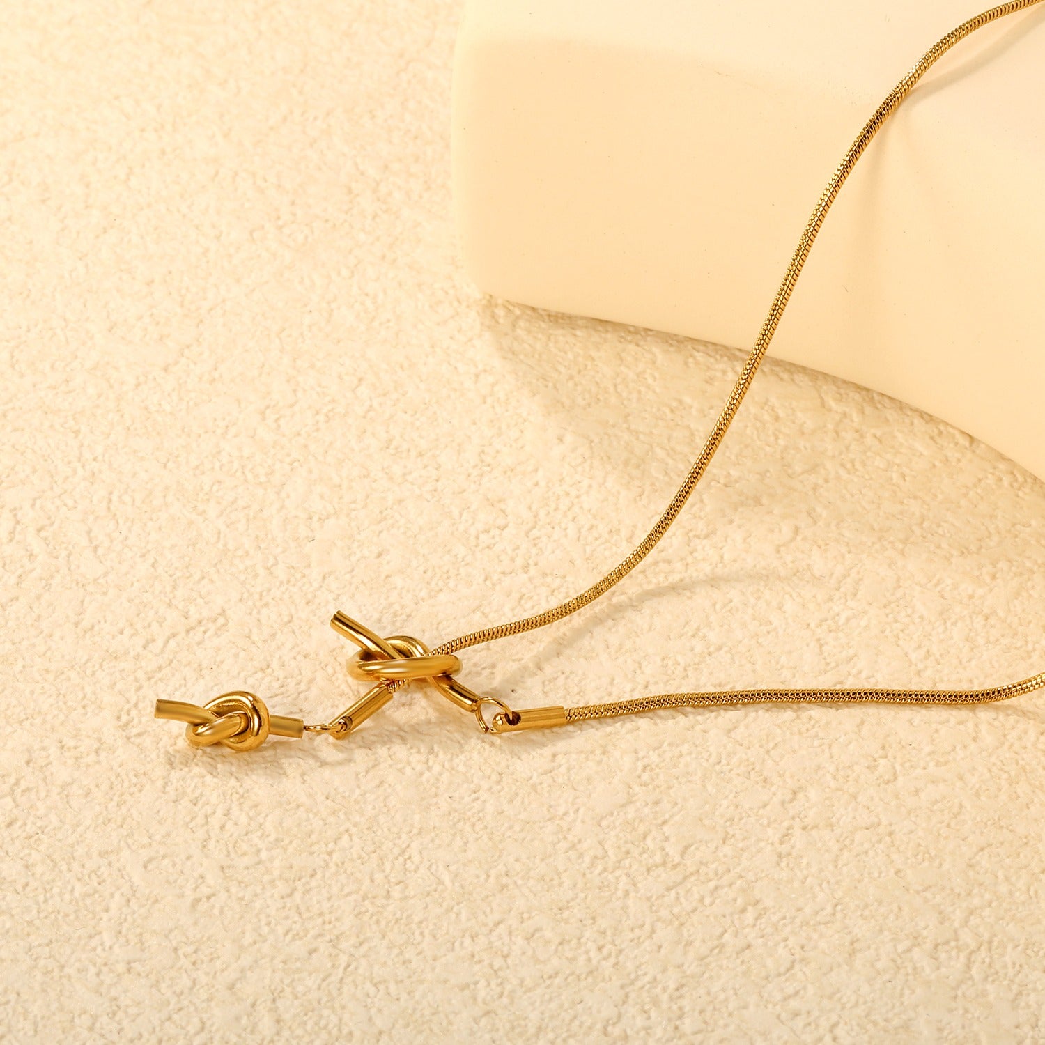 18k Gold Plated Knot Lariat Necklace | Waterproof Snake Chain