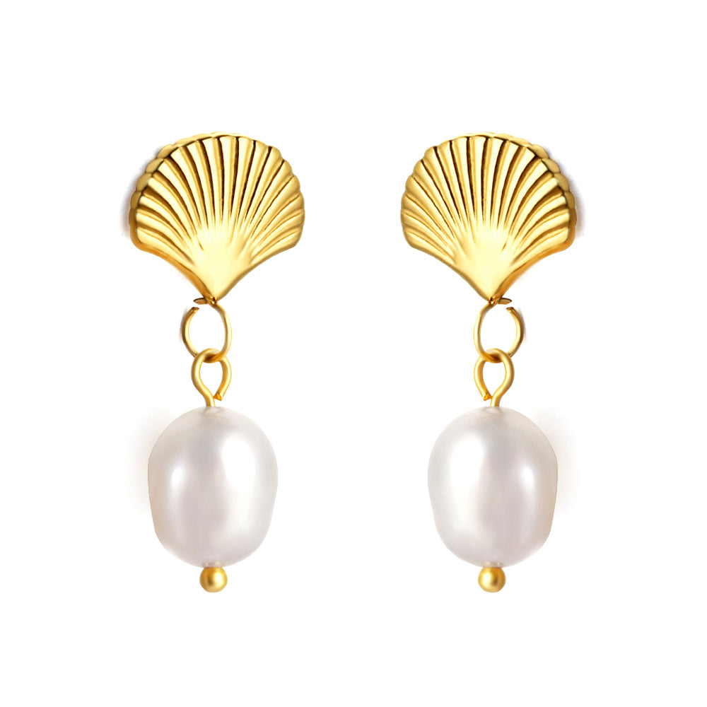 18k gold plated shell-shaped earrings with white pearls on a white  background elazo